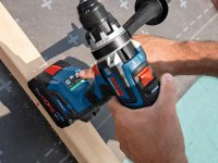 Bosch trapano avvitatore GSR 18V-150 C BITURBO con 3 batterie 8.0Ah e valigetta