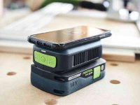 Caricabatterie portatile Festool PHC 18 per ricarica wireless di cellulari