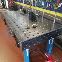 Banco per saldatura SteelMax GPPH in acciaio rinforzato 2x1mt fori 28mm