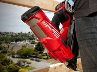 Chiodatrice a batteria Milwaukee M18 Fuel FFN-502C, chiodi 50-90mm