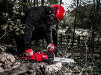 Elettrosega Milwaukee M18 Fuel FCH con barra 300 mm