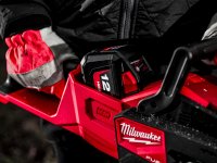 Elettrosega Milwaukee M18 Fuel FCHSC con barra 300 mm