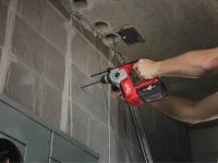 Tassellatore compatto SDS Milwaukee M18 BH-402C in Kit con 2 batterie