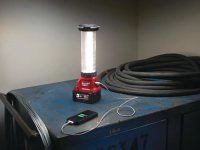 Lanterna M18 LL-0 18V con presa USB per ricarica 700 lumen