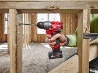 Trapano avvitatore Milwaukee M12 Fuel FDD2 con 2 batterie, caricabatterie e valigetta