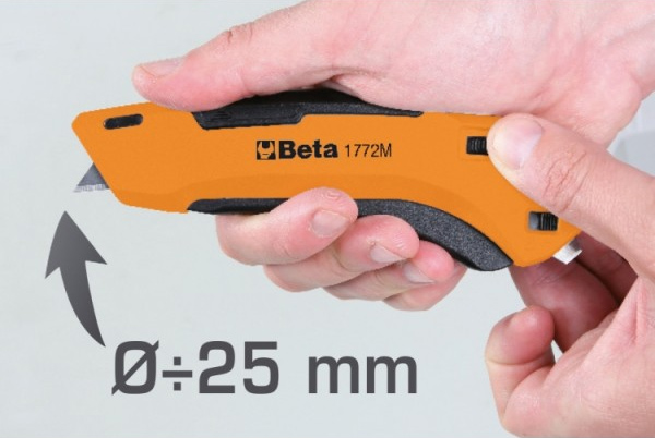 Dettaglio cutter lama retrattile 1772M Beta