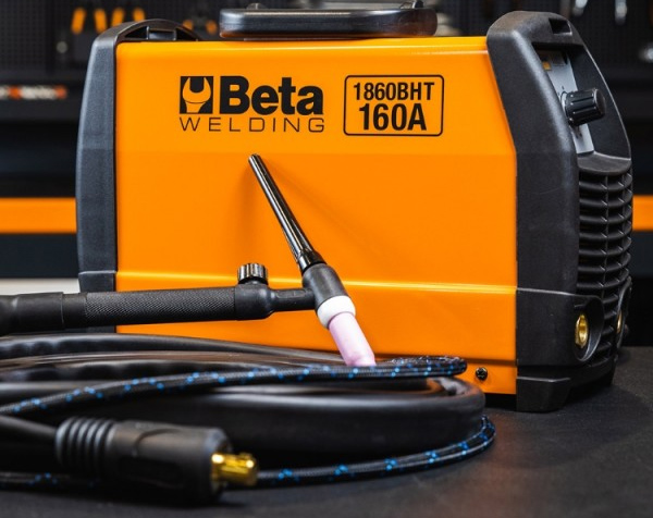 dettaglio saldatrice inverter MMA e TIG Beta 1860BHT/160A