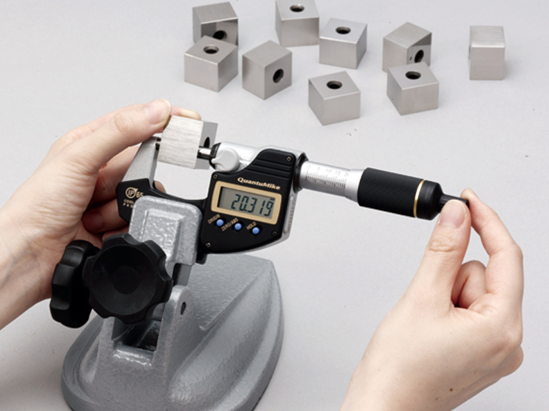 KETOTEK Calibro Digitale Professionale, Precisione Micrometro